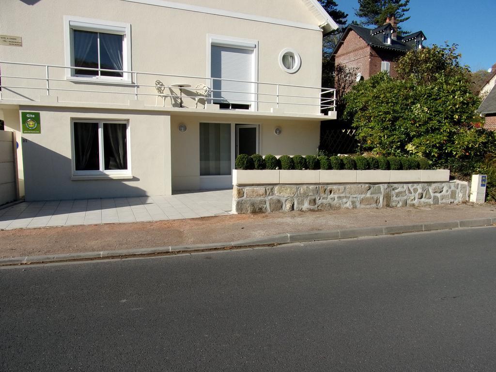 Le Petit Clos Des Camelias Veulettes-sur-Mer Exteriör bild